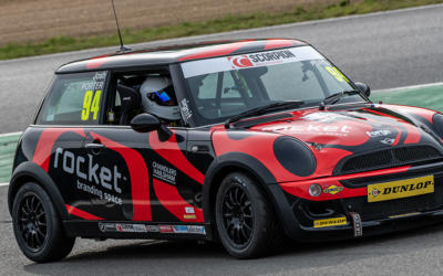 PORTER BOOKS PLACE ON 2020 MINI CHALLENGE COOPER GRID