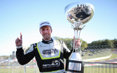 SAM WELLER JOINS SNETTERTON JCW GRID