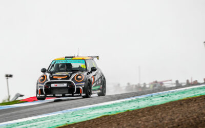 ZELOS AIMS TO STAY OUT FRONT AS PACK GIVES CHASE