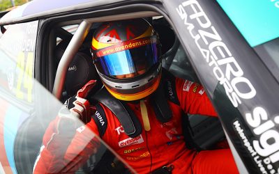 TOM OVENDEN HEADS QUALIFYING FOR DEBUT JCW POLE