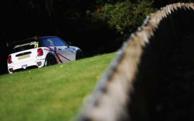 JOSHUA JACKSON MAKES FULL TIME MINI CHALLENGE MOVE