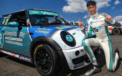 GABE FAIRBROTHER GRABS RECORD-BREAKING BRANDS HATCH POLE