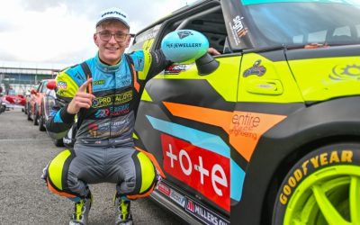 MAX EDMUNDSON DOUBLES UP IN REVERSE GRID ENCOUNTER