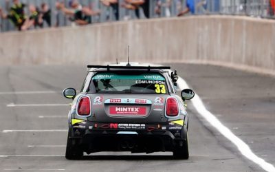 MAX EDMUNDSON CARRIES PRO ALLOYS RACING TO MAIDEN WIN