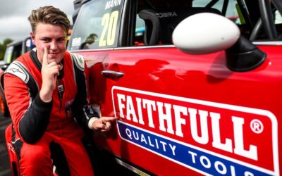 CHARLIE MANN STORMS TO THRUXTON POLE