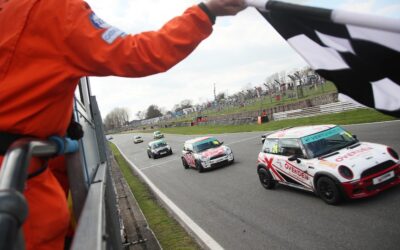 TOM OVENDEN RECOVERS TO WIN BRANDS HATCH OPENER